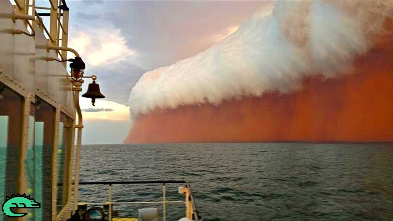10 PHÉNOMÈNES NATURELS LES PLUS ÉTRANGES AU MONDE !