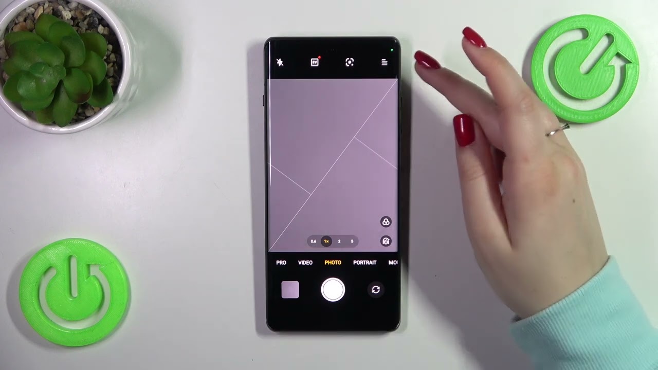 Как сбросить настройки камеры на OnePlus 12R