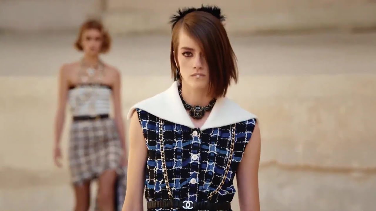 Chanel Fashion Show 2022 (FW22) 👗