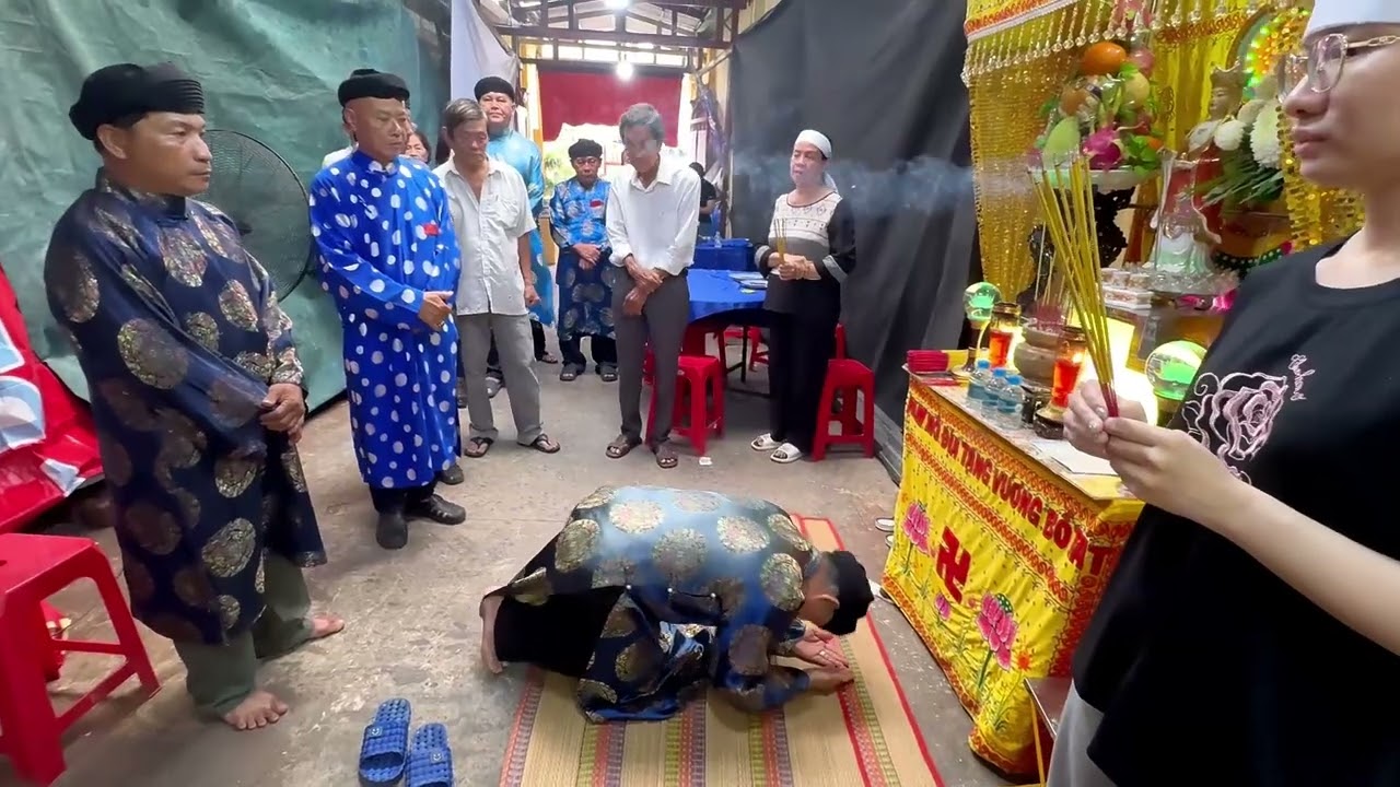 ĐÌNH PHÚ ĐÔNG TỰ