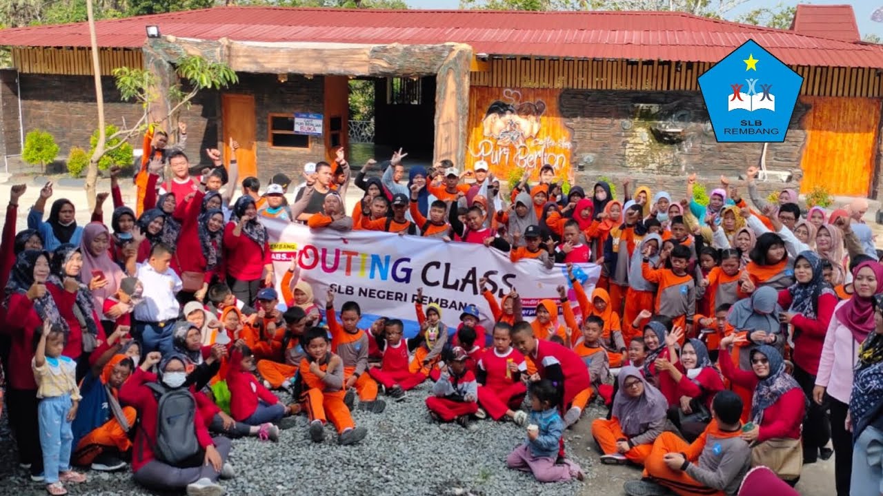 Outing Class SLB Negeri Rembang  di Puri Berlian Park