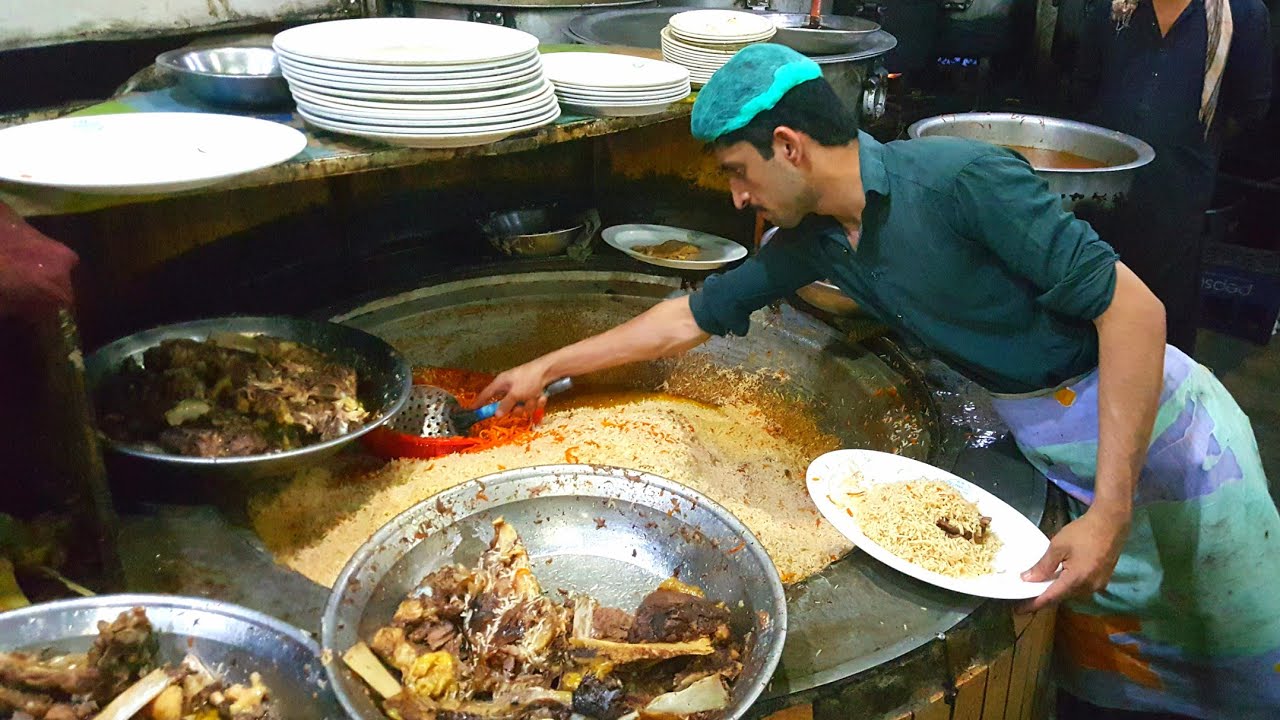 Kabuli Pulao - Shinwari Restaurant, Tambwano Mor Tehkal Peshawar | Afghani Pulao | Afghani Rice