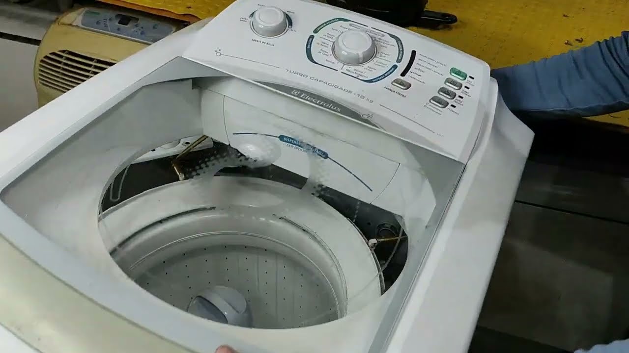 Como Trocar a Válvula de Entrada de Água da Máquina de Lavar Electrolux LT11F