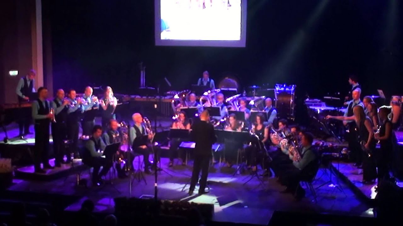 'Famous TV Tunes' by Gerk Huisma played by brassband De Wâldsang