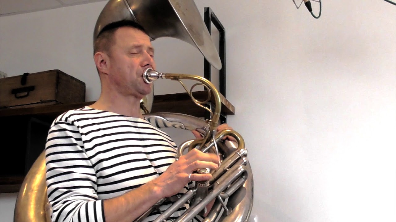 Francois Thuillier - Sousaphone solo