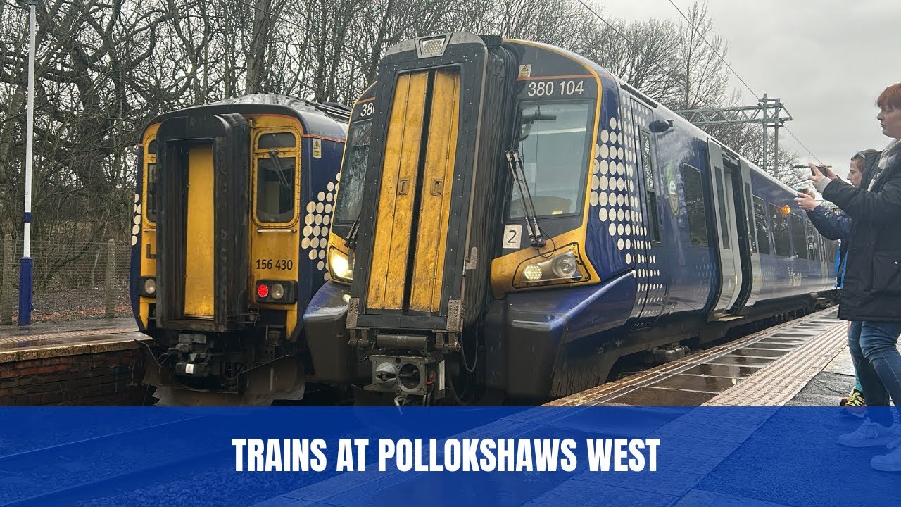Trains at Pollokshaws West