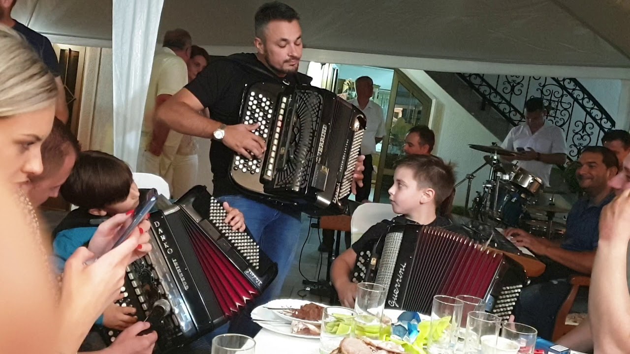 Dva brata JAKOV RASTKO KUTICI