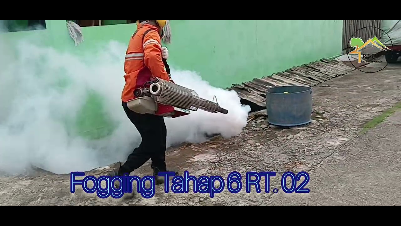 Kabut Asap Fogging Basmi Hama di RT. 02