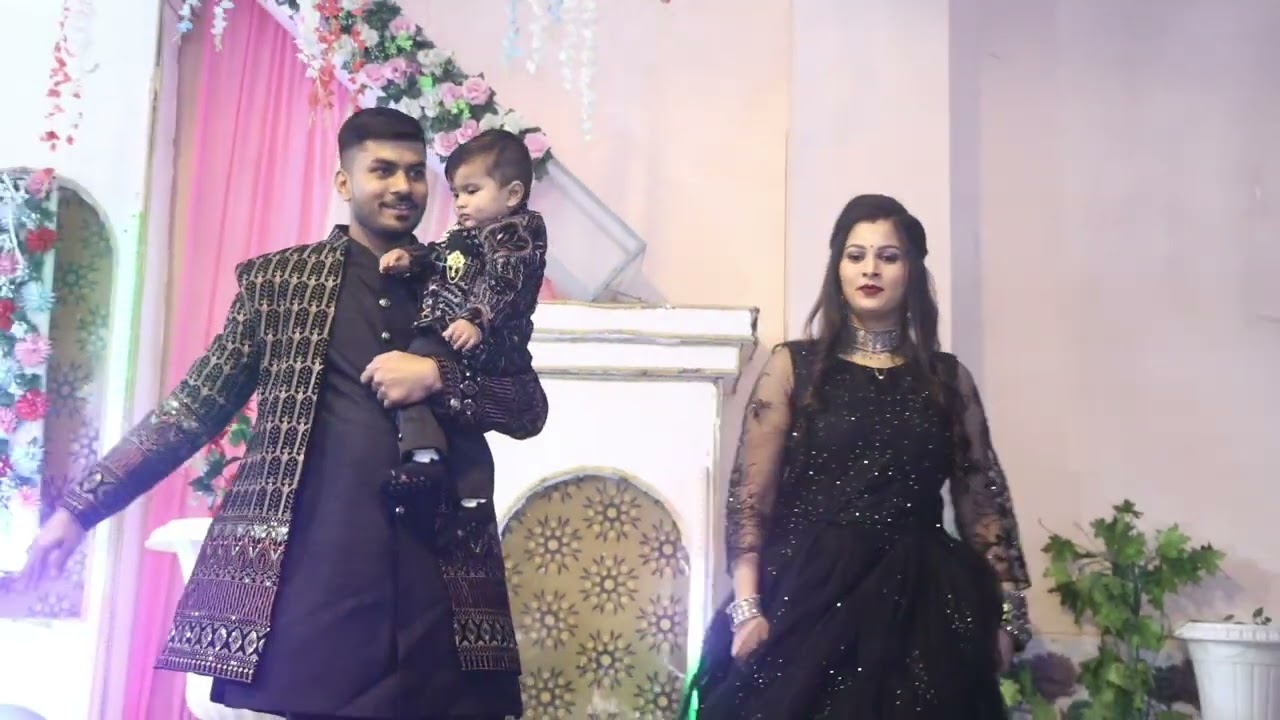 #birthayparty#firstfamilydance#my babyfirstbirthday❤️🥰🎊