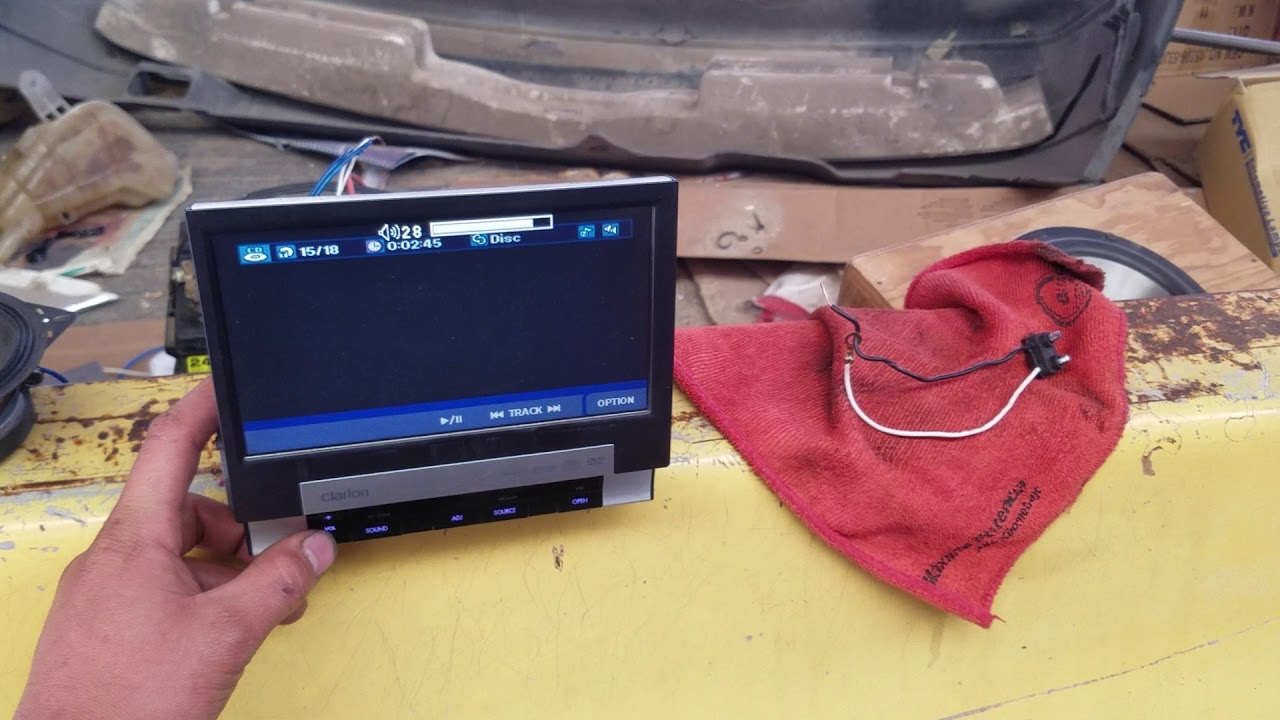 Prueba de audio clarion VRX585USB