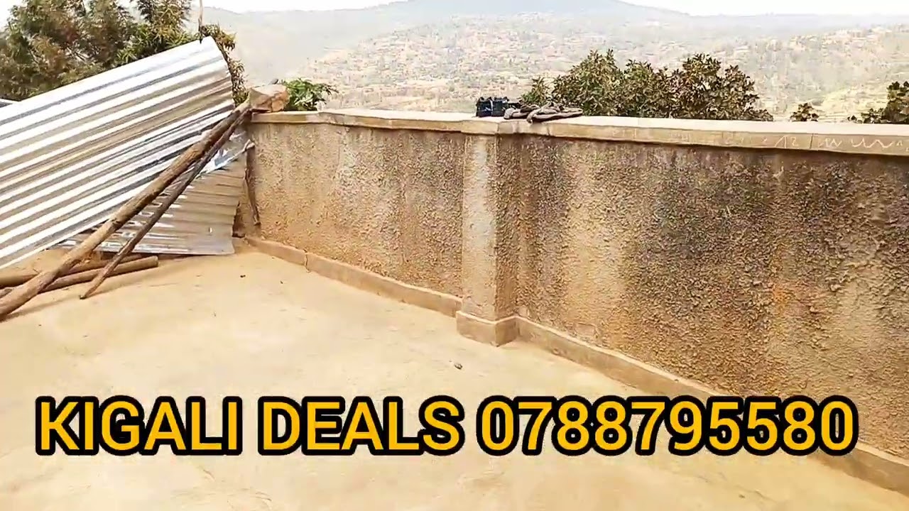 Inzu zinjiza agera kubihumbi 300 buri kwezi mukibanza gifite ubuso 690 mu Nzove +250 788795580