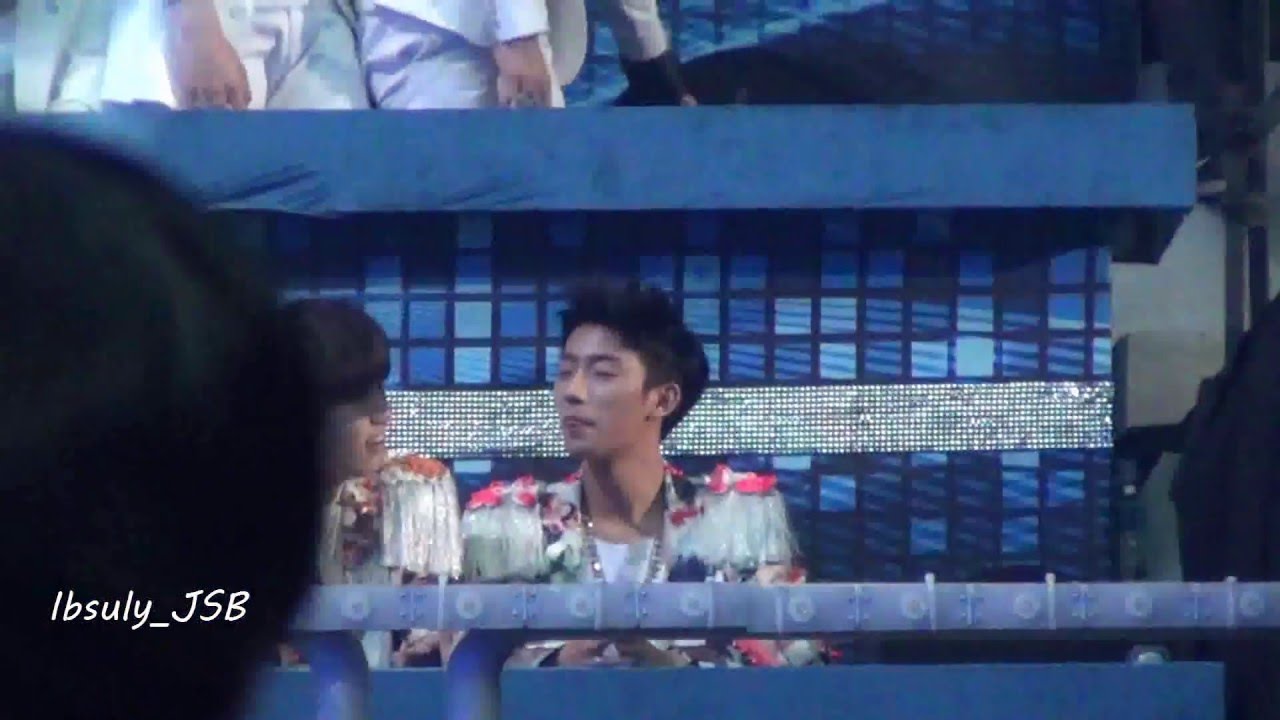 121229 SBS가요대전 Which is hyung? [B1A4 Sandeul,Gongchan]