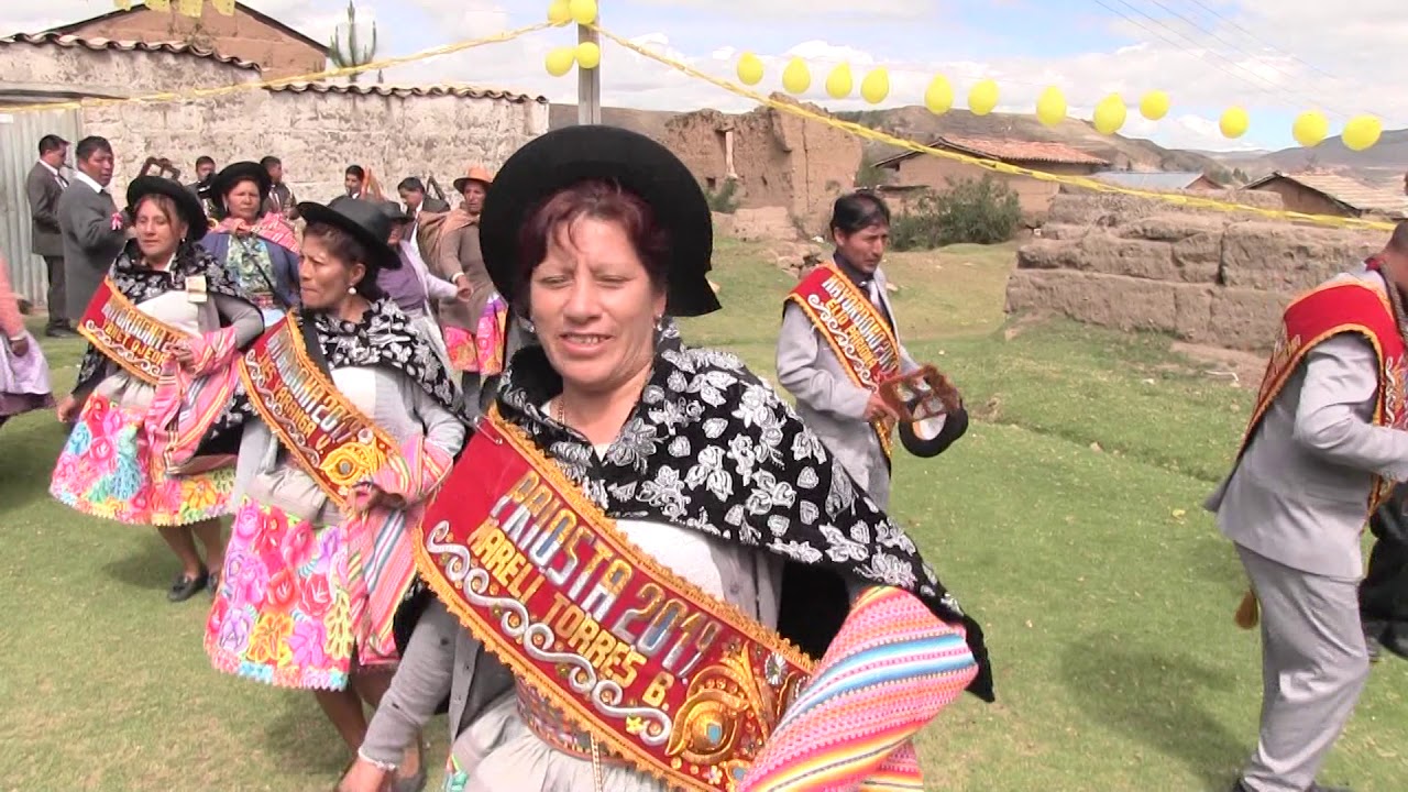 AÑO NUEVO EN HUASICANCHA - VOLUMEN 5