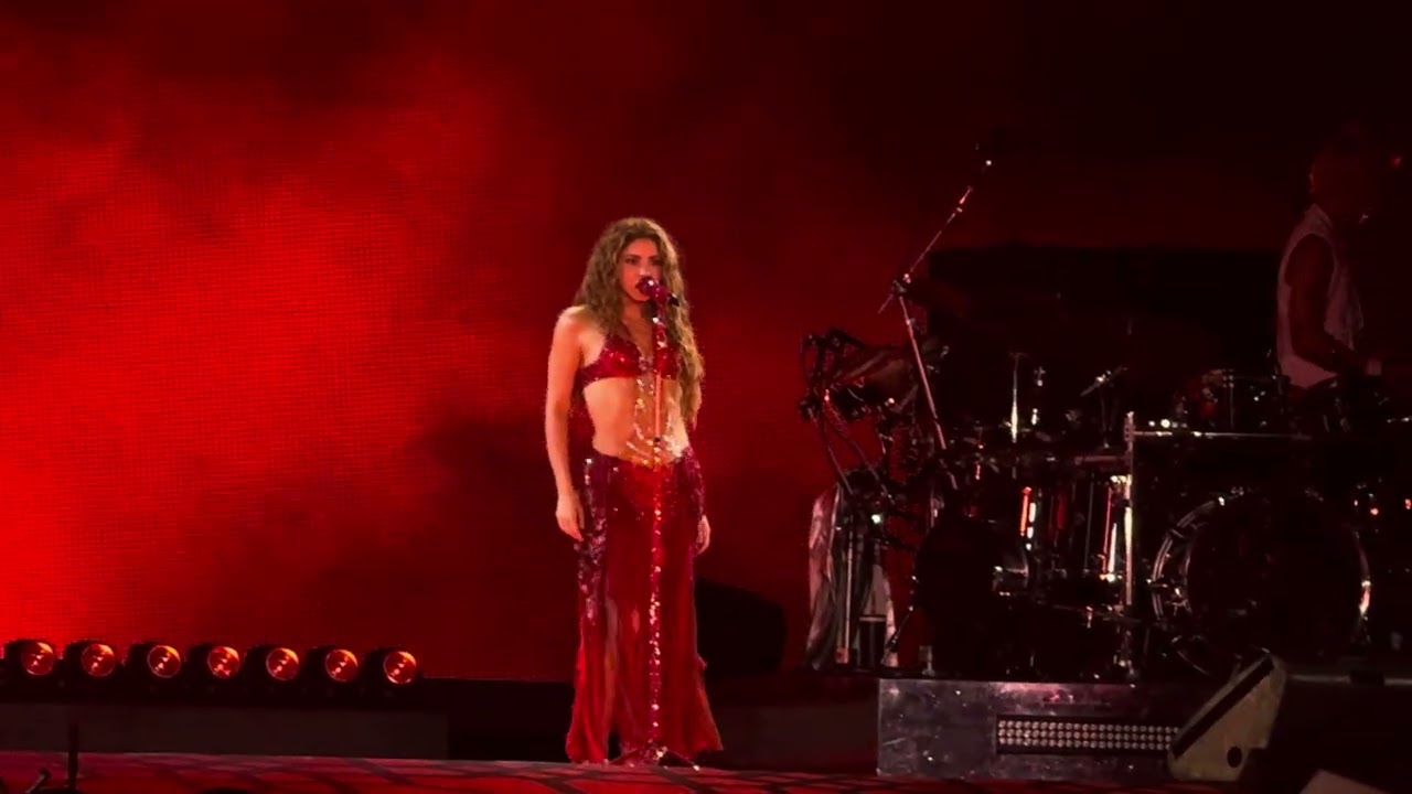 Ojos Así - Shakira (En Vivo Estadio GNP Seguros)