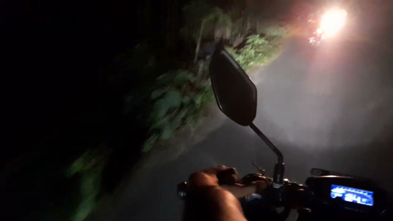 ঈদের আনন্দ উপভোগ 