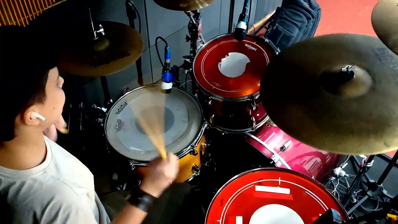 Toma o teu lugar - Elias Pedro(drum cover)