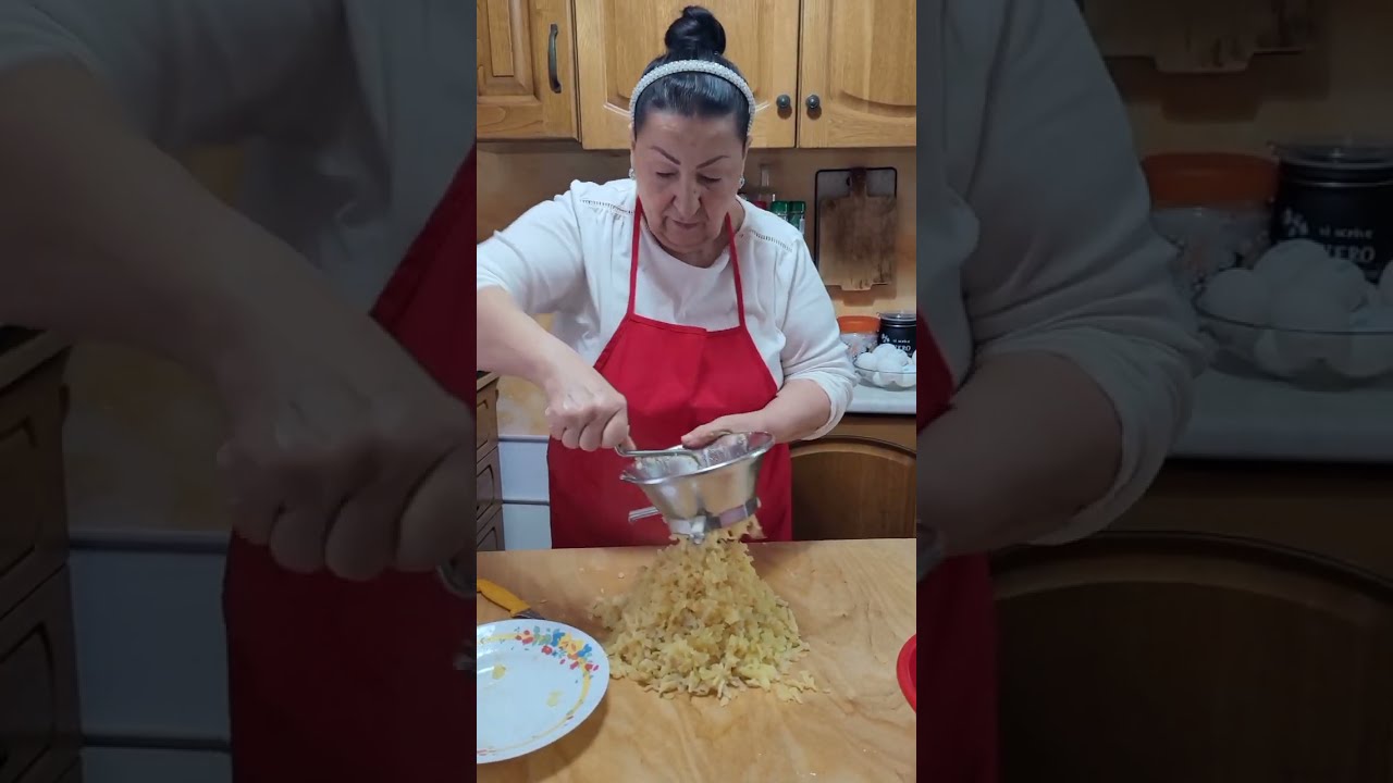 Gnocchi caserecci con sugo di salsiccia: un piatto irresistibile per i tutti i buongustai. 🫶