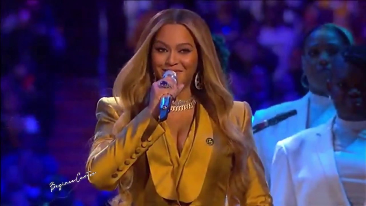 Beyonc&eacute; - XO & Halo (Kobe Bryant Tribute) [Live @Kobe & Gianna Bryant Memorial Service]
