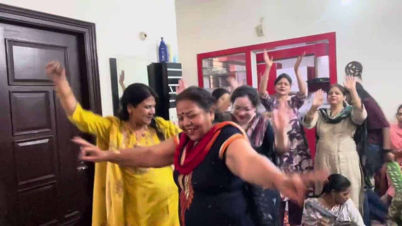 Kala kala kahe ri gujariya  bahut hi piyar bhajan