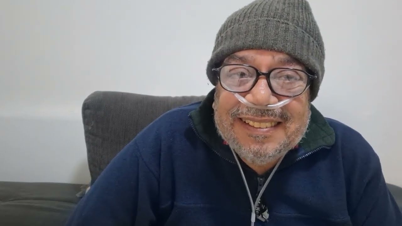 ورجعتلكم بعد ما كنت بين الحياه والموت بدعواتكم يا احن واطيب متابعين رجعت علشان طبيتكم وقلبكم الجميل
