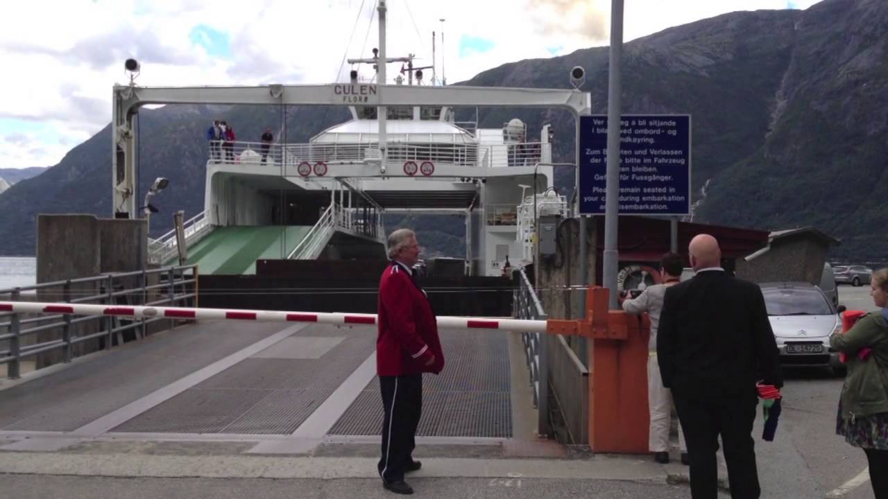Siste ferjetur mellom Bruravik og Brimnes