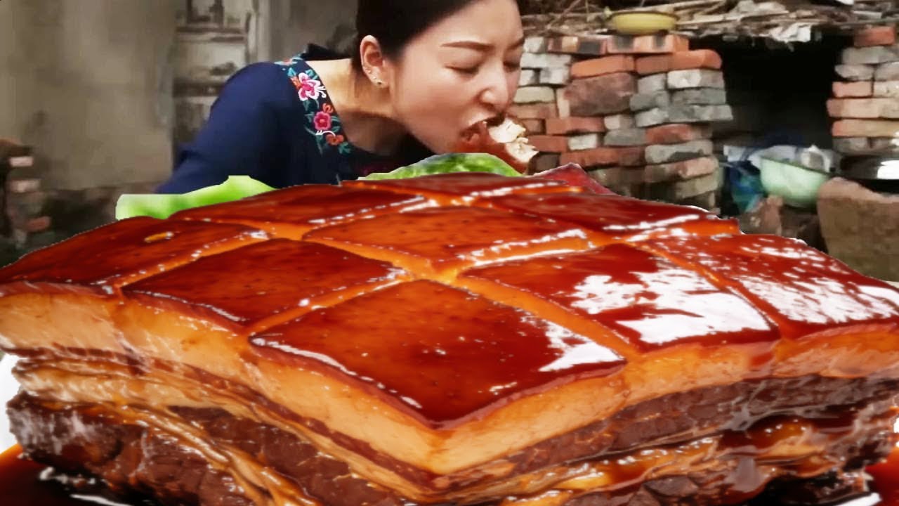 小雨做了四川人最爱吃的东坡肉，撕下大块肉吃，真过瘾【市民朱小雨】