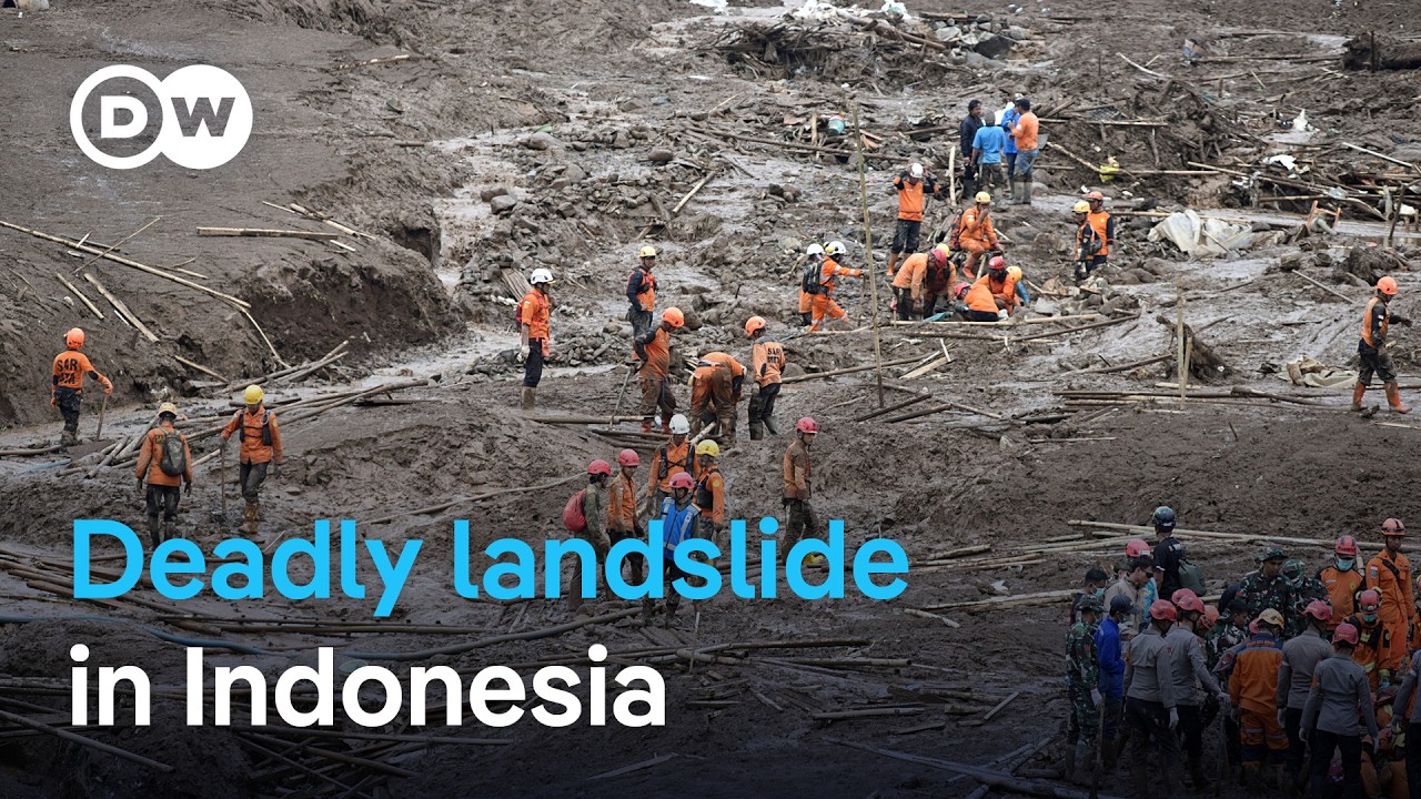 Deadly Indonesian landslide leaves dozens missing | DW News