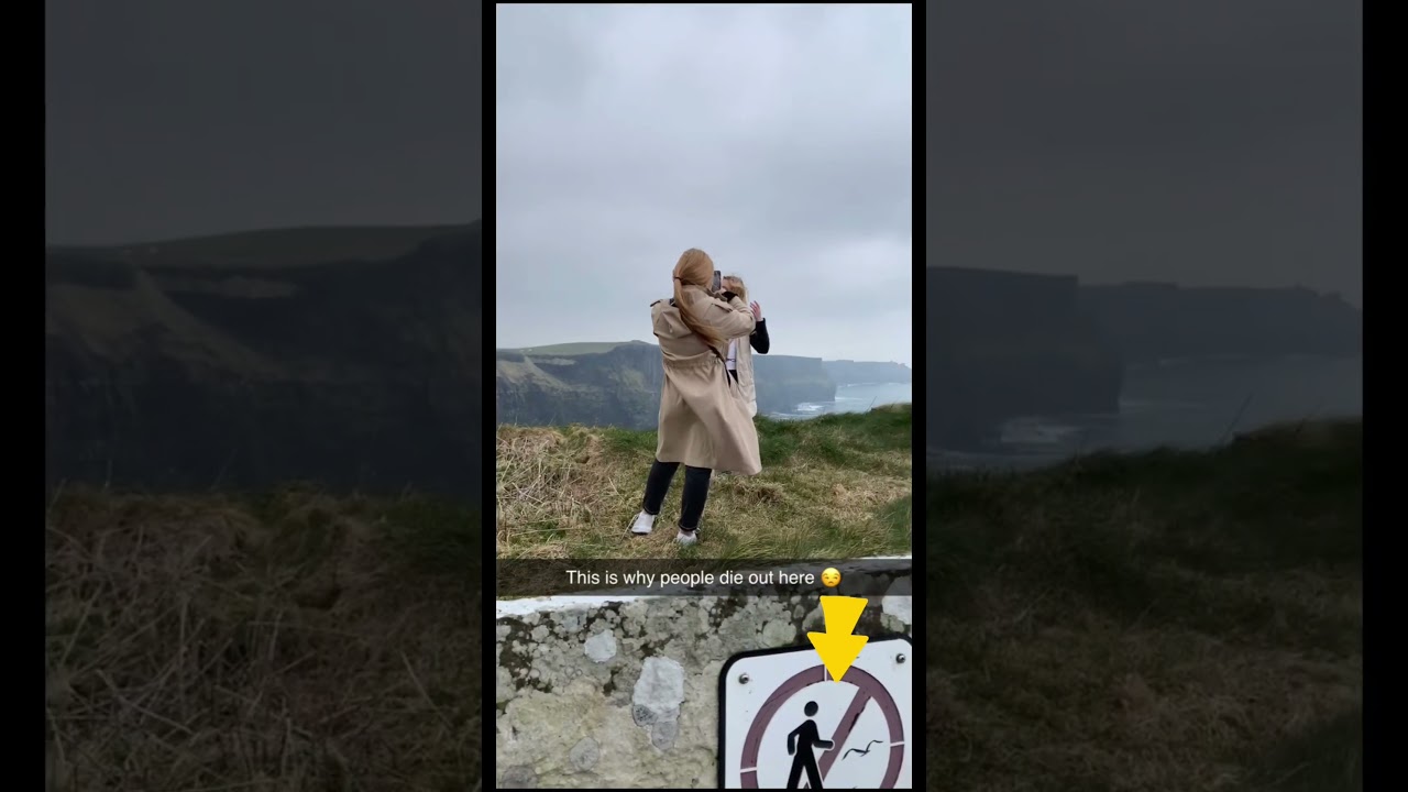 This is why people die out here 😳 Cliffs of Moher! #youtubeshorts #shorts #travel #ireland #selfie