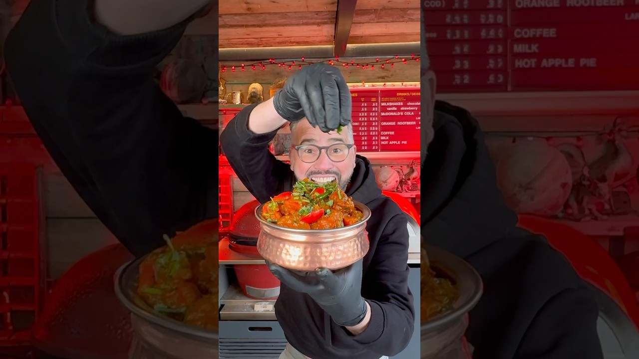 Секретный соус карри из ресторана. Полный рецепт вы найдете в комментариях. 