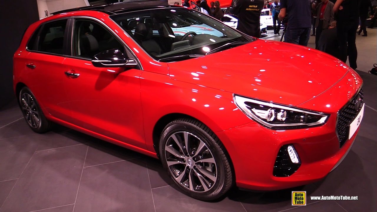 2017 Hyundai i30 - Exterior and Interior Walkaround - Debut at 2016 Paris Motor Show