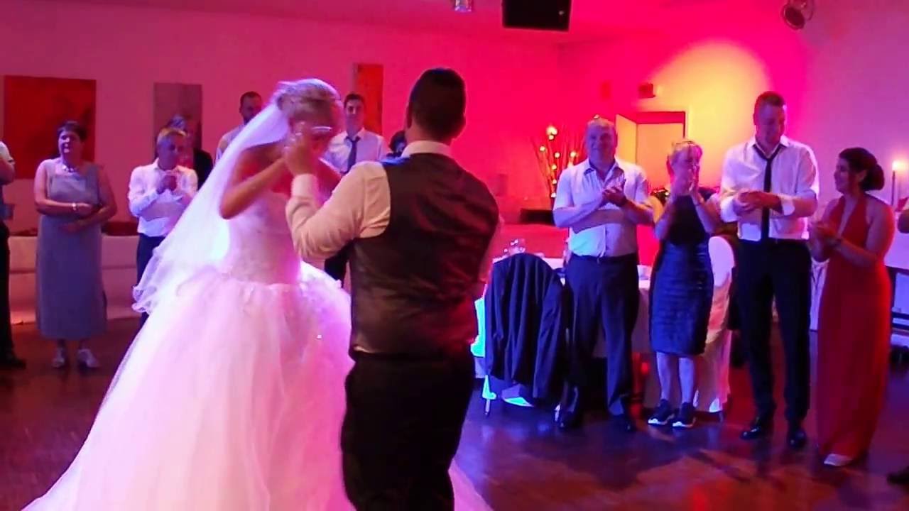 Der Eröffnungstanz : Can You Feel The Love Tonight ..mit Sandra und Paddy am 09.07.2016   ..