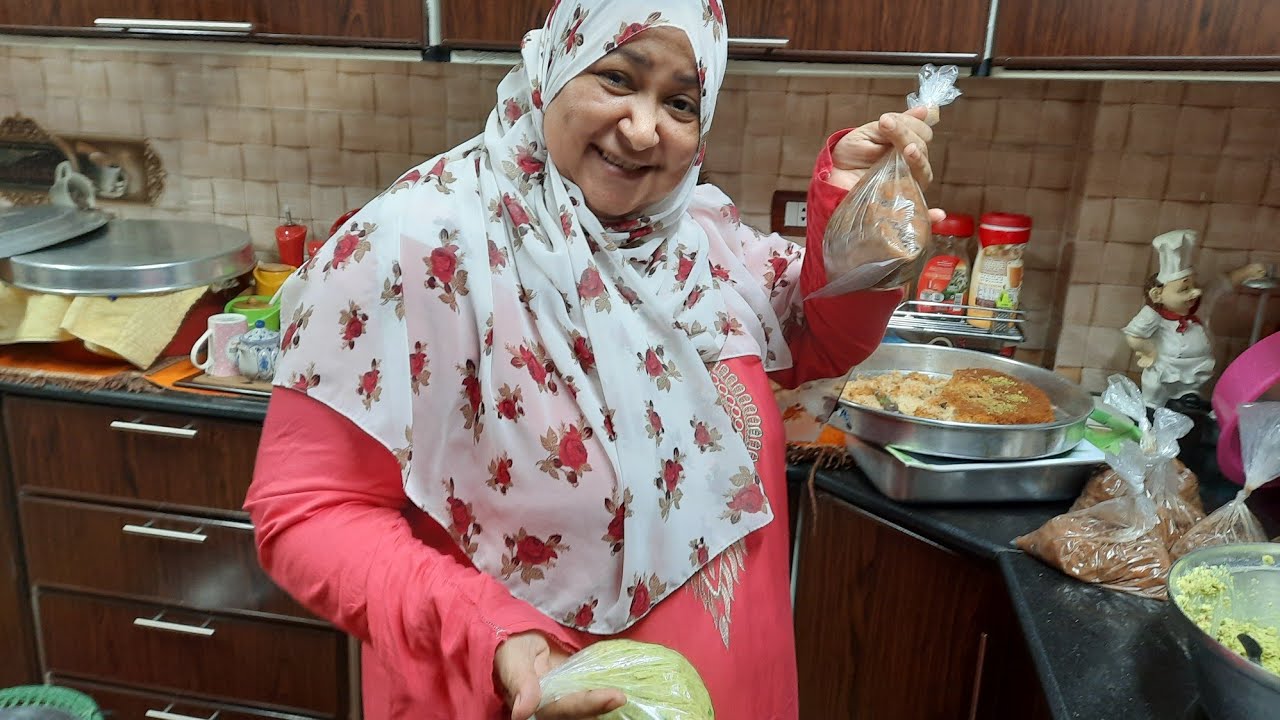 المرتب مش هيكفي اجيب كل يوم لحمه وفراخ قولت اعمل اكلات شعبيه زي زمان