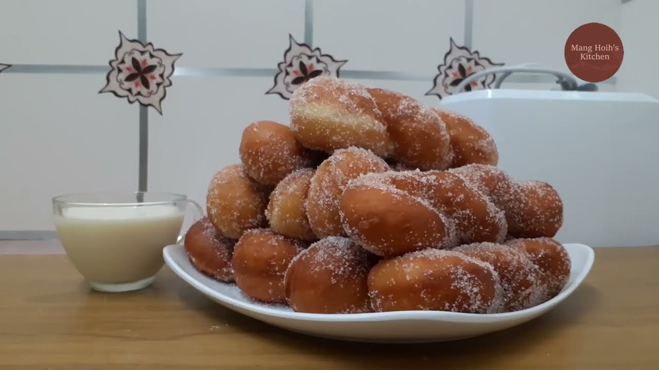 Korean Twisted Doughnuts! Kkwabaegi!