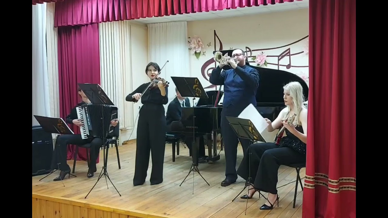 Г. Гладков. Обр. А.Тужиковой. Сюита 