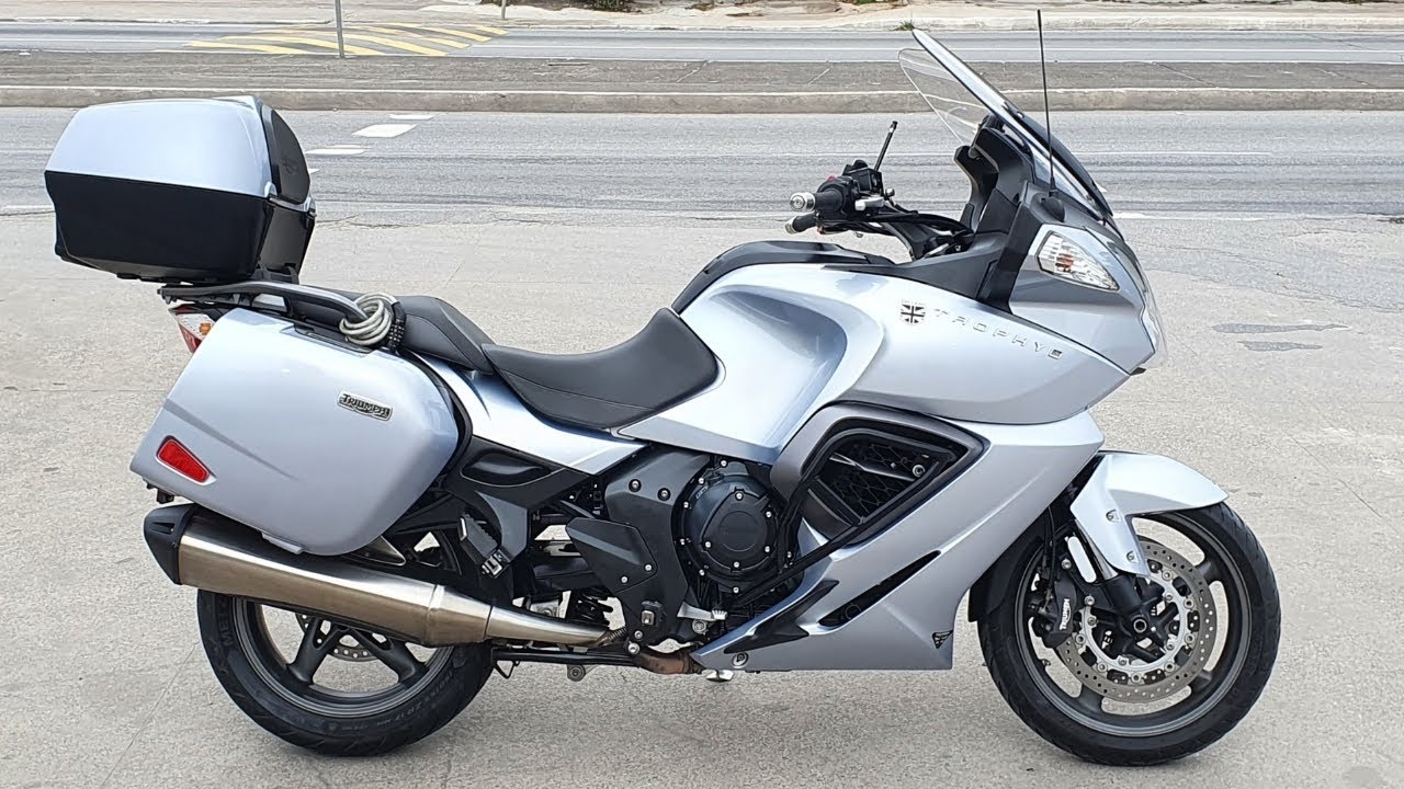 Rodolfinho da Z- Testando Triumph Trophy 1200 SE 2014.
