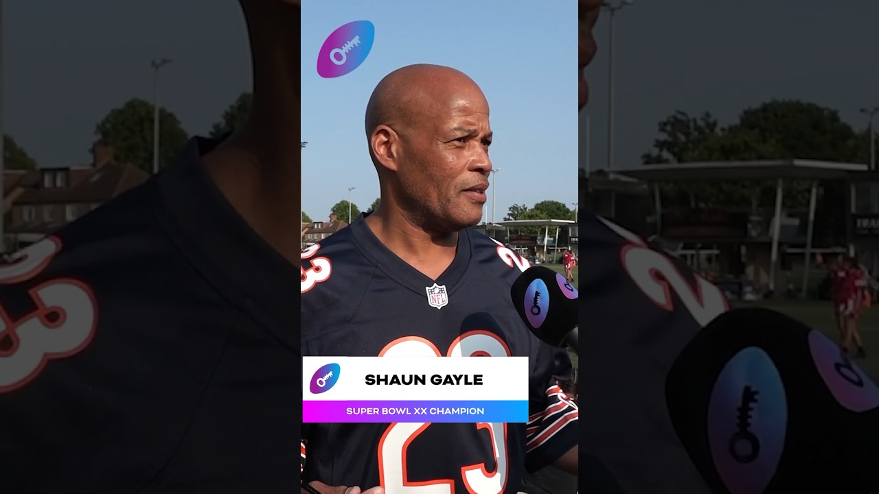 Shaun Gayle on the &lsquo;85 Chicago Bears - and the Super Bowl shuffle 🐻 #Shorts #Decyfr #NFL