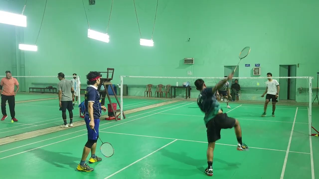 Ayush & Raju vs Hardik & Abhishek #IITRBadmintonDiary  #IITRoorkee #bwf #yonex #viral