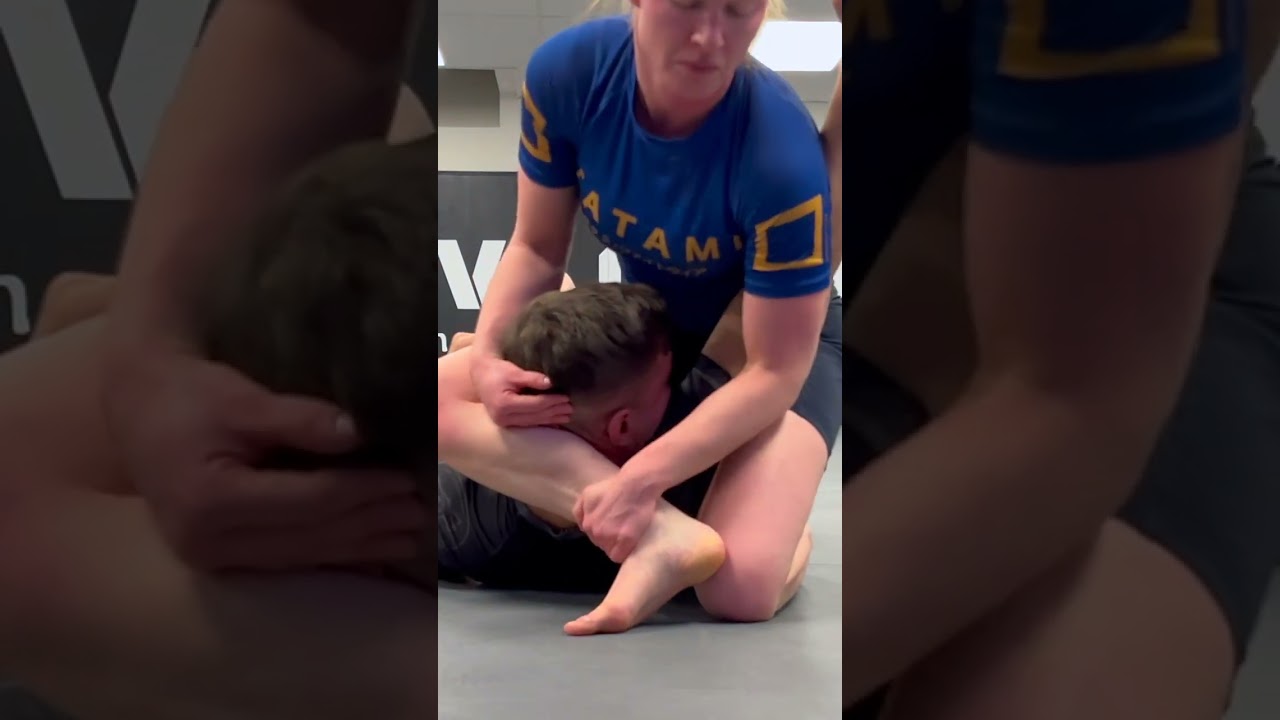 Mounted Triangle Armbar   #nogidrilling  #jiujitsumount