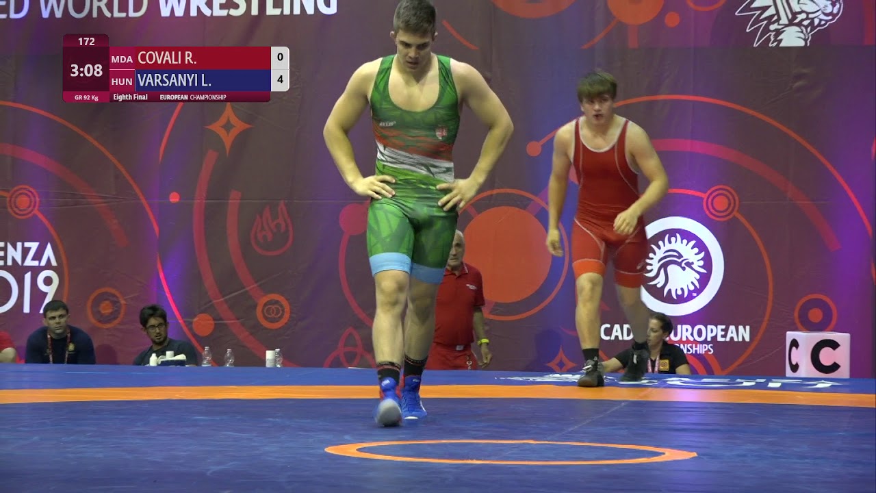 1/8 GR - 92 kg: R. COVALI (MDA) v. L. VARSANYI (HUN)