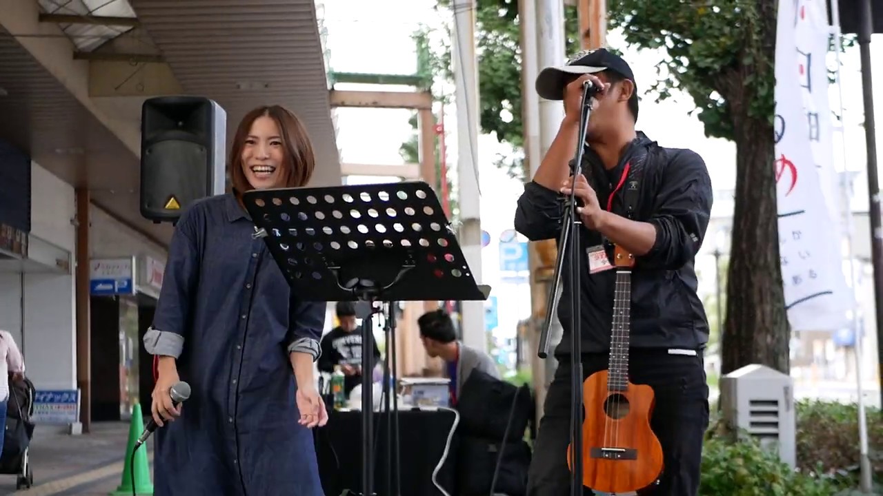 くるめ日曜市路上音楽祭_「目を閉じておいでよ」