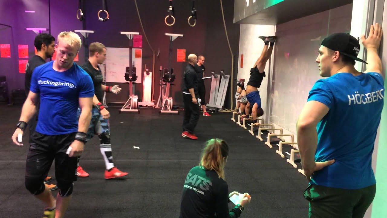 Tävling på nyinvigningen av Sats Prformance Regeringsgatan