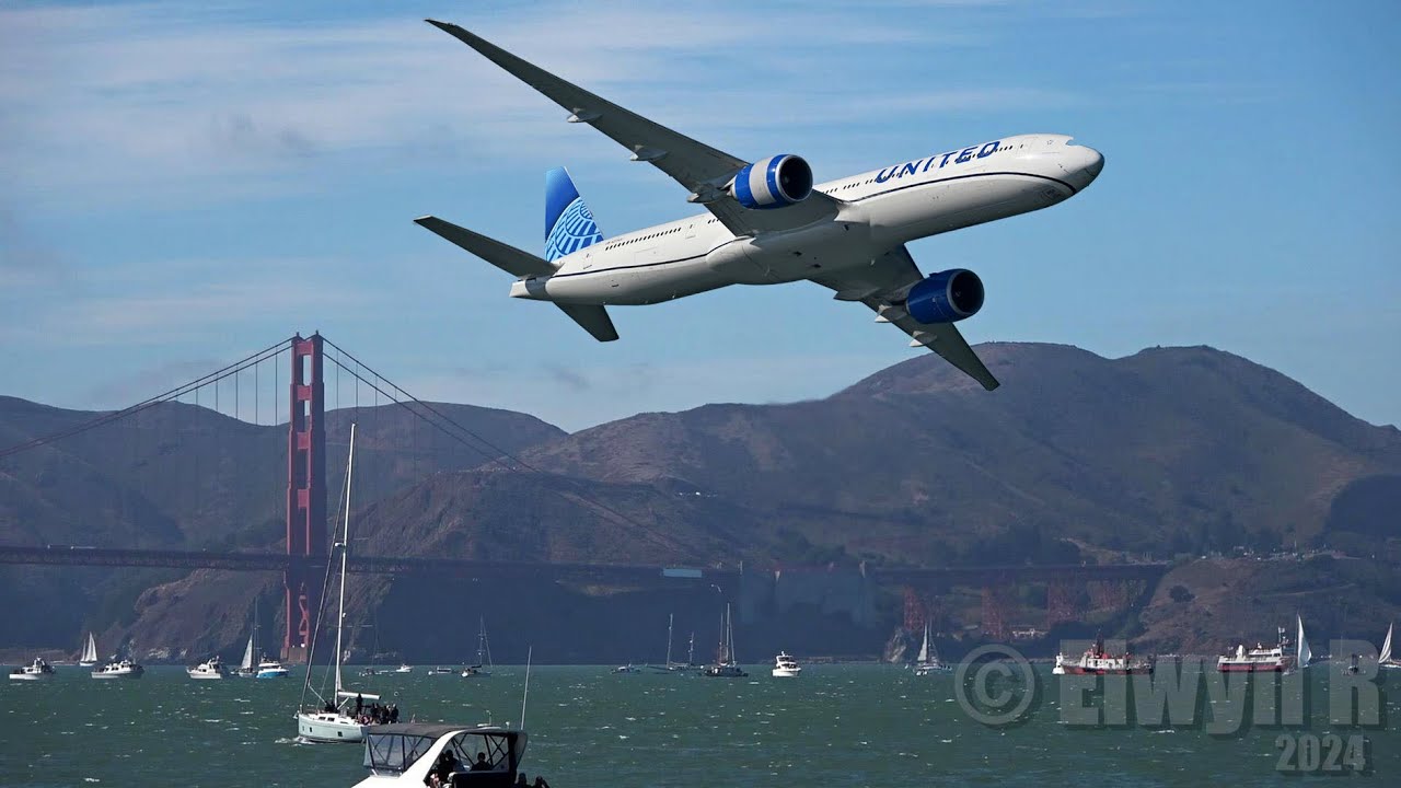 UNITED AIRLINES' OUTSHINES THE GOLDEN GATE SAN FRANCISCO: NO CRUISE CONTROL REQUIRED!