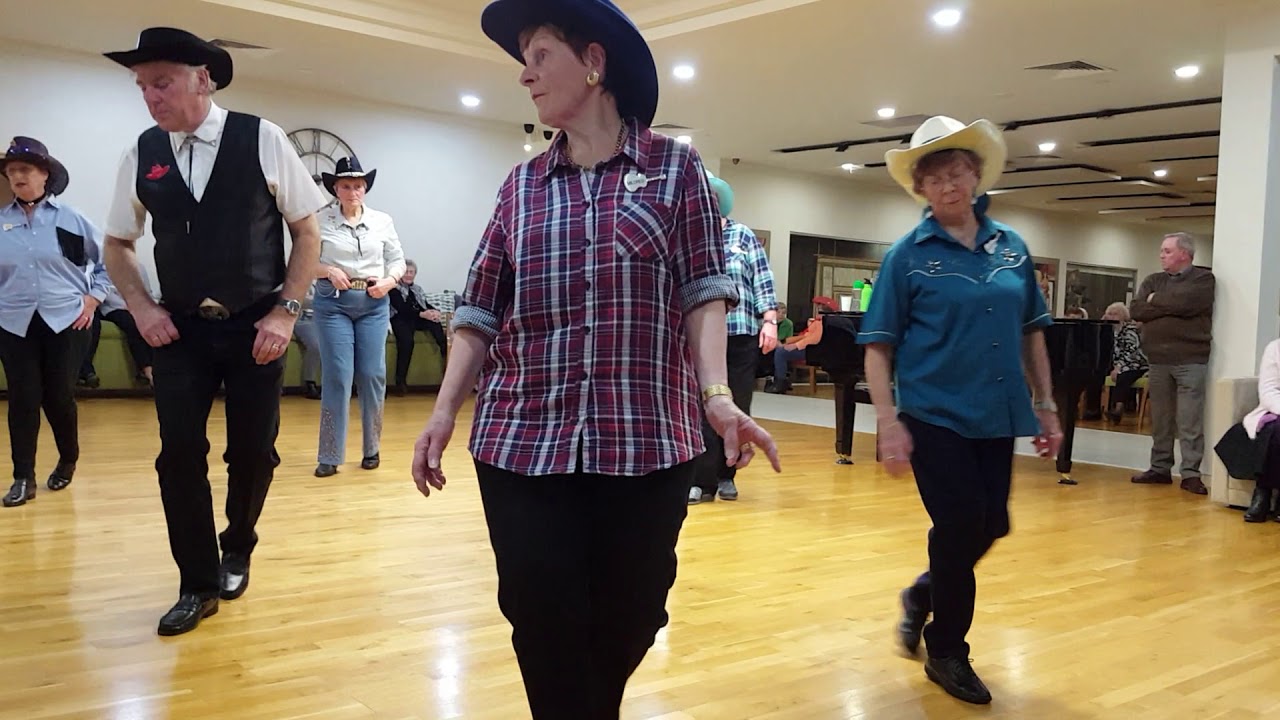 LOVE YOU FOREVER [Choreo: Faye & Bob Pointer] High Beginner Linedance Demo: Debra Ciavarella & Class