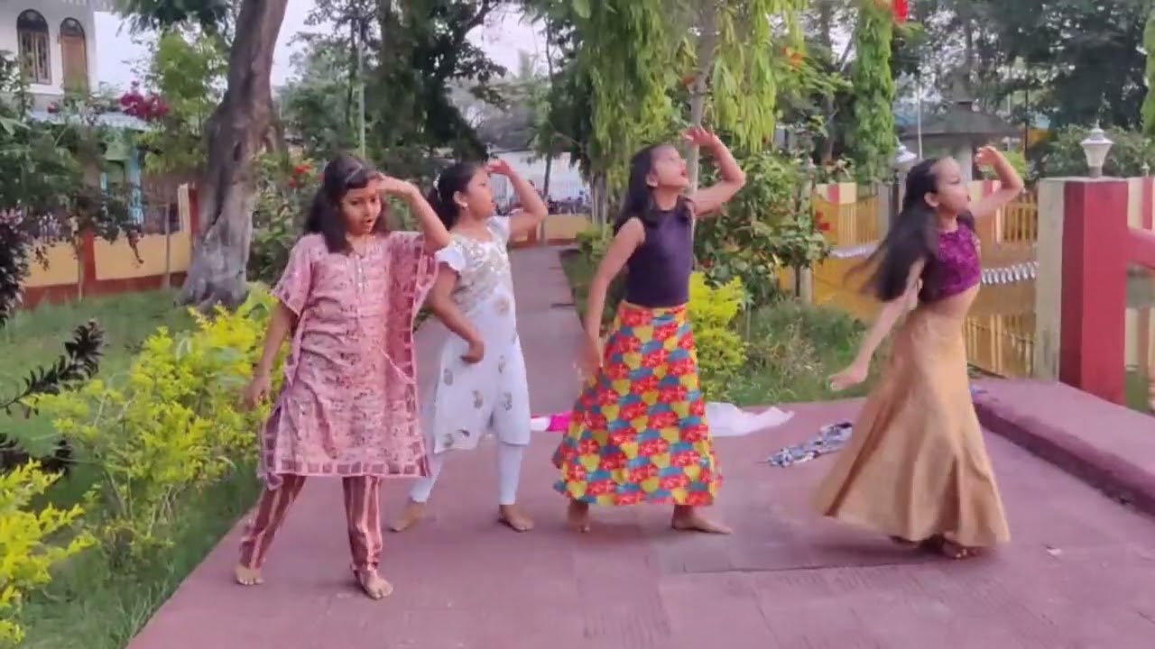 Aisa kyun Maa and Lukachupi bohut hui song| Mother's Day dance performance | @jayatichoudhury