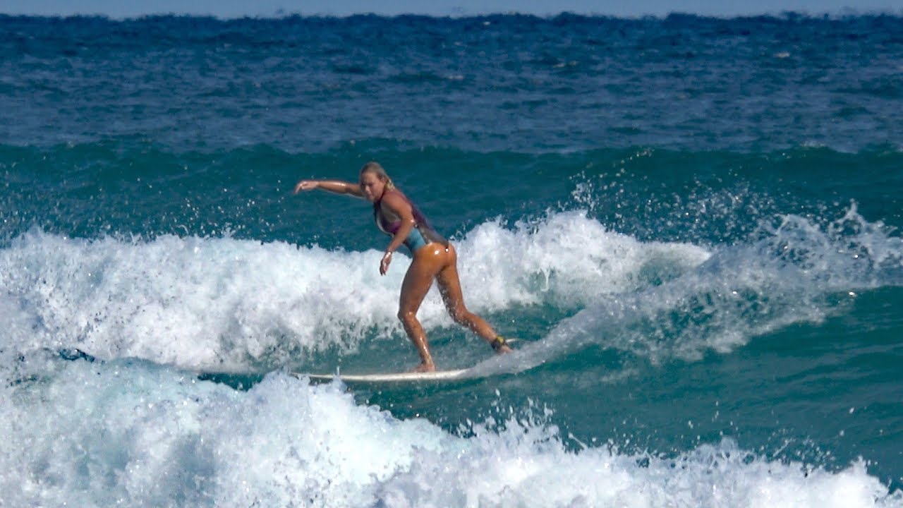 Surfing a Winter Swell Delray Beach Florida 11.28.18 Sony FDR-AX53 4K Video