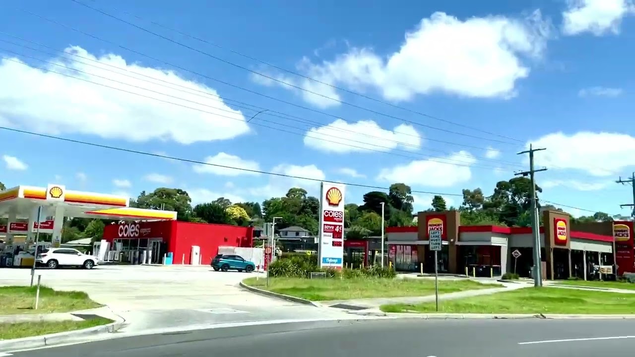 Mooroolbark Five Ways.