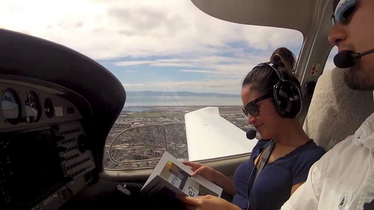 Surprise Airplane Proposal in Diamond DA40