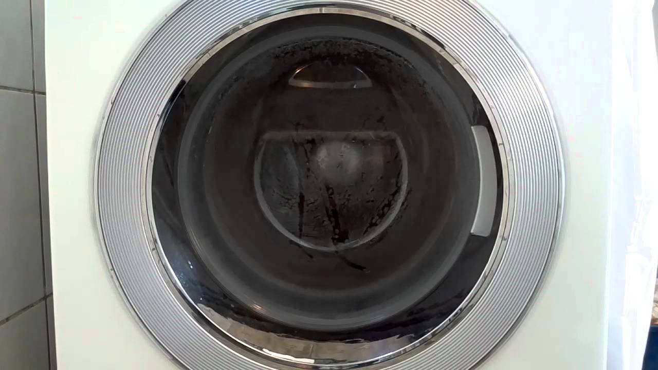 Lavadora Samsung 8,5kg (WF8854LJF1/XAZ) - Centrifugando uma camiseta