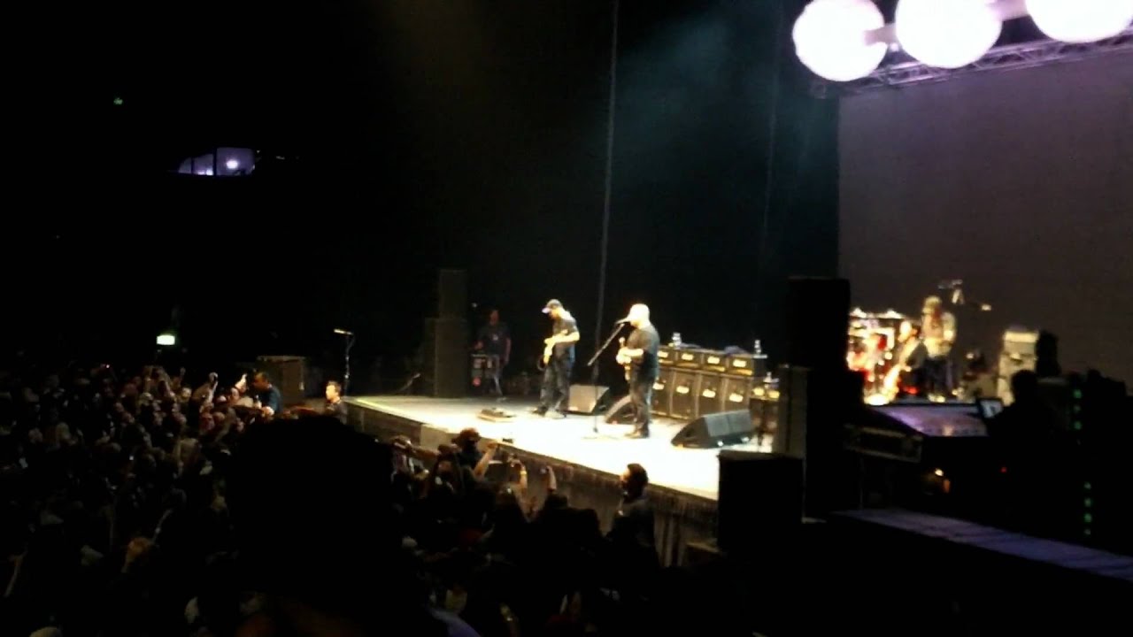 Pixies - Where is My Mind, Vector Arena, Auckland, 12 March 2010