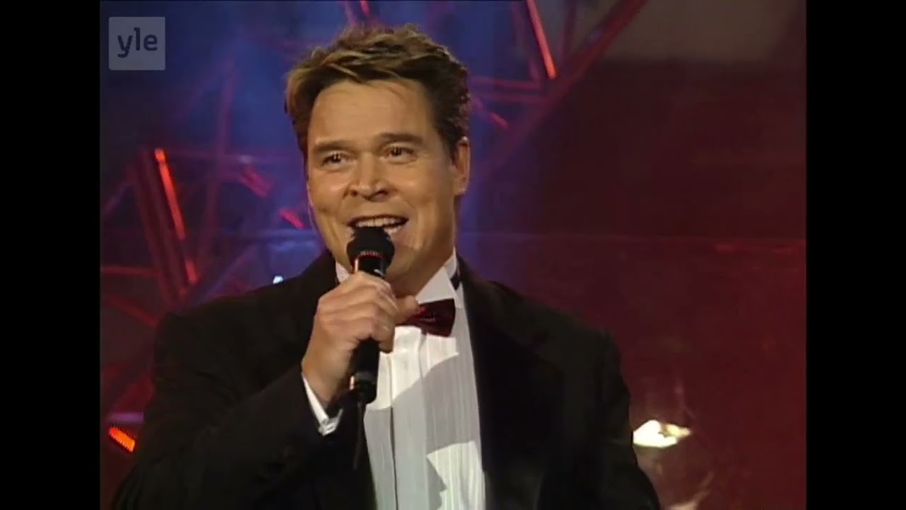 Markku Aro-Vain eteenpäin (Estradilla: Markku Aro 50v.)